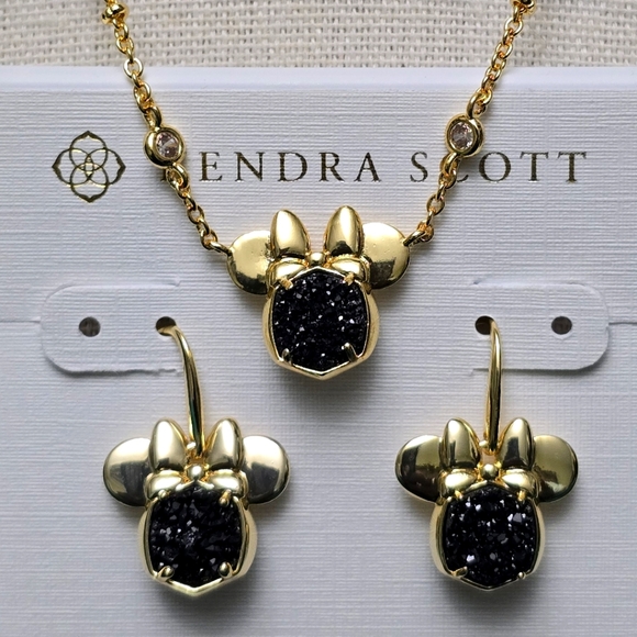 Kendra Scott Jewelry - Kendra Scott Disney Gold Minnie Mouse Short Pendant Necklace & Earrings Set